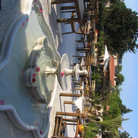 Heritage Homes Mehmet Ali Aga Konagi 게스트하우스 3*